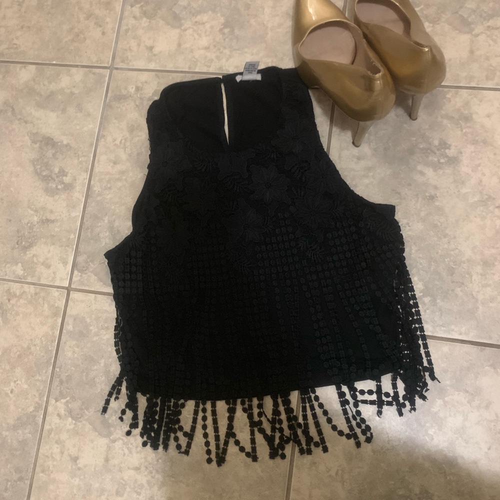 Black laces fringe crop top